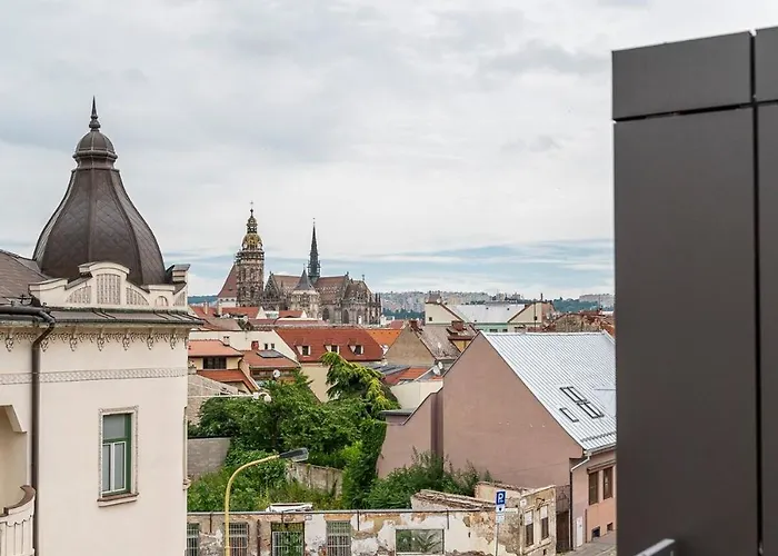 Timonova St Elisabeth Apartmán Košice